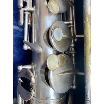 Saxophone Alto Selmer Modele 22 SN4321 main droite