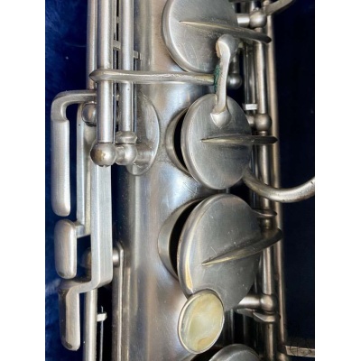 Saxophone Alto Selmer Modele 22 SN4321 main droite