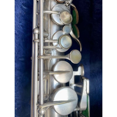 Saxophone Alto Selmer Modele 22 SN4321 main gauche