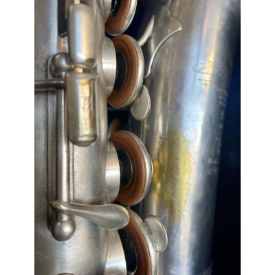 Saxophone Alto Selmer Modele 22 SN4321 tampons main gauche